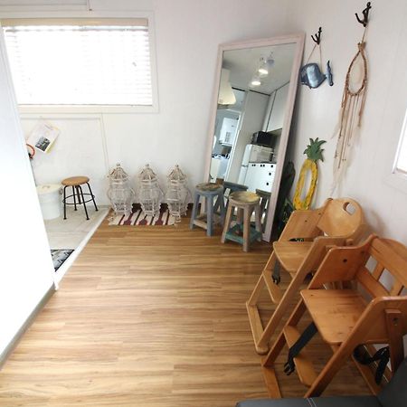 Whale Okinawa Hotel Kadena Eksteriør billede