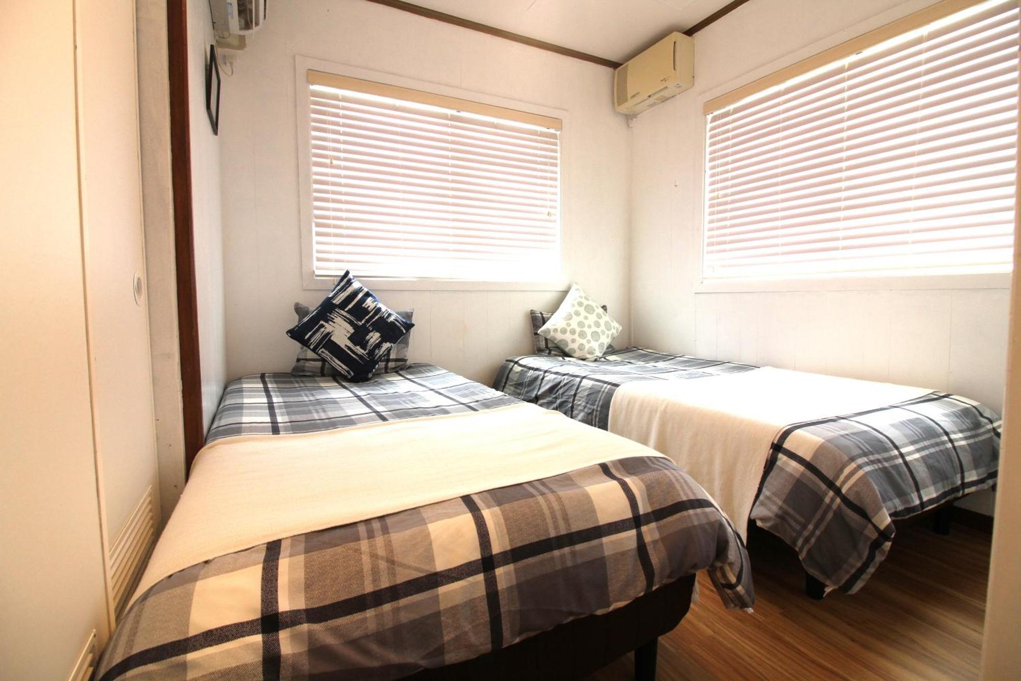Whale Okinawa Hotel Kadena Eksteriør billede