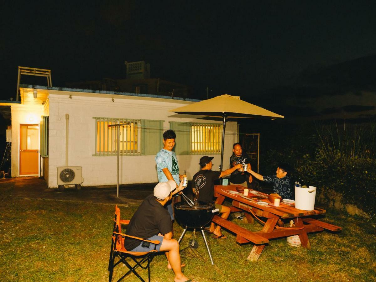Whale Okinawa Hotel Kadena Eksteriør billede